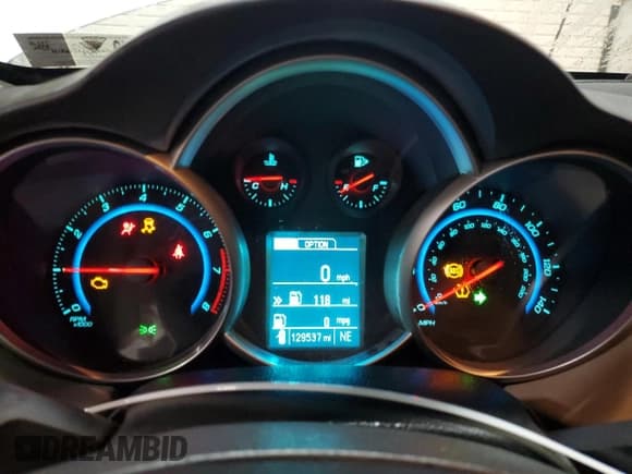 ✅ 2016 Chevrolet Cruze LS • VIN: 1G1PB5SG8G7206564 • Lot: 55652875. Listed on Copart with 129,537 mi. Free auction sales archive from the USA and detailed vehicle history report at DreamBid. Image 9.