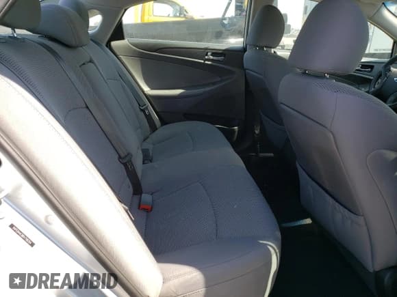 ✅ 2013 Hyundai Sonata GLS • VIN: 5NPEB4AC8DH758354 • Lot: 71411584. Listed on Copart with 150,212 mi. Free auction sales archive from the USA and detailed vehicle history report at DreamBid. Image 10.