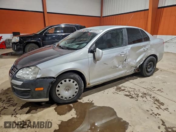 ✅ 2007 Volkswagen Jetta 2.5 • VIN: 3VWPF71K37M080260 • Lot: 94483475. Wystawiony na Copart z przebiegiem 384 949 mil. Bezpłatny archiwum sprzedaży aukcyjnych z USA i szczegółowy raport historii pojazdu na DreamBid. Zdjęcie 1.