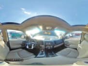 ✅ 2016 Toyota Sequoia Platinum • VIN: 5TDYY5G1XGS065226 • Lot: 90138535. Wystawiony na Copart z przebiegiem 126 620 mil. Bezpłatny archiwum sprzedaży aukcyjnych z USA i szczegółowy raport historii pojazdu na DreamBid. Zdjęcie 15.