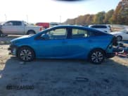 ✅ 2017 Toyota Prius Plus • VIN: JTDKARFP7H3044490 • Lot: 43642315. Wystawiony na IAAI z przebiegiem 188 452 mil. Bezpłatny archiwum sprzedaży aukcyjnych z USA i szczegółowy raport historii pojazdu na DreamBid. Zdjęcie 15.