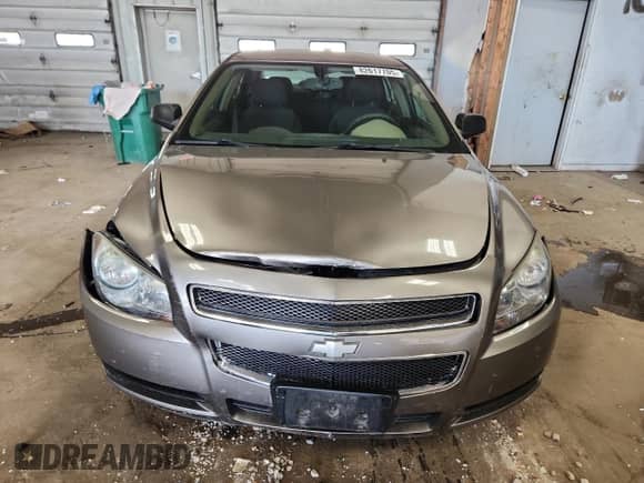 2012 Chevrolet Malibu 1LS с VIN 1G1ZB5E01CF267083, выставлен на аукционе Copart как лот 82617705 с пробегом 130 725 миль миль и На запчасти • Non repairable. История ставок и продаж доступна на DreamBid. Изображение 5.