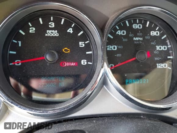 ✅ 2007 Chevrolet Silverado 1500 1LT • VIN: 3GCEC13J27G510315 • Lot: 41509767. Wystawiony na IAAI z przebiegiem 273 602 mil. Bezpłatny archiwum sprzedaży aukcyjnych z USA i szczegółowy raport historii pojazdu na DreamBid. Zdjęcie 7.