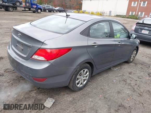 ✅ 2015 Hyundai Accent GLS • VIN: KMHCT4AE0FU896089 • Лот: 43672782. Опубликован ранее на IAAI с пробегом 321 151 миль. Бесплатный доступ к архиву аукционных продаж из США и подробный отчёт об истории автомобиля на DreamBid. Изображение 4.