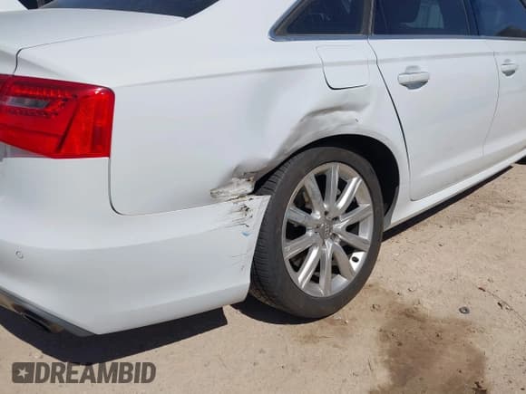 ✅ 2012 Audi A6 Prestige • VIN: WAUHGAFC4CN078923 • Lot: 41947635. Listed on IAAI with 64,083 mi. Free auction sales archive from the USA and detailed vehicle history report at DreamBid. Image 17.