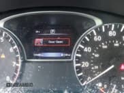 ✅ 2016 Nissan Pathfinder Platinum • VIN: 5N1AR2MN2GC612023 • Lot: 42205715. Listed on IAAI with 121,686 mi. Free auction sales archive from the USA and detailed vehicle history report at DreamBid. Image 7.