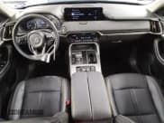 ✅ 2025 Mazda CX-70 Preferred • VIN: JM3KJBHD3S1117049 • Лот: 45181775. Опубликован ранее на Copart с пробегом 8 097 миль. Бесплатный доступ к архиву аукционных продаж из США и подробный отчёт об истории автомобиля на DreamBid. Изображение 8.