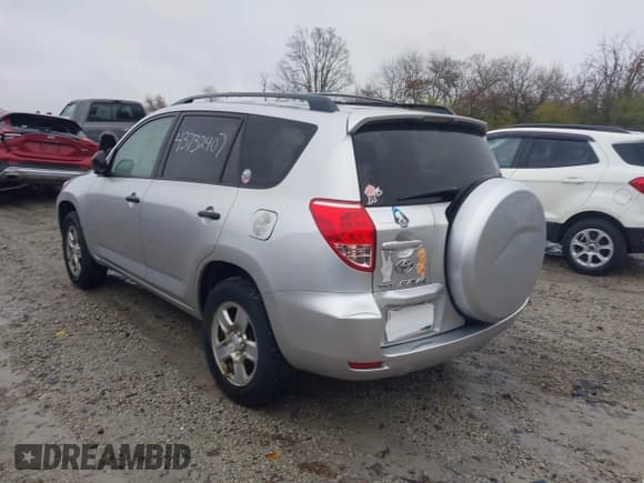 ✅ 2006 Toyota RAV4 • VIN: JTMBD33V265002995 • Lot: 43732407. Listed on IAAI with 194,945 mi. Free auction sales archive from the USA and detailed vehicle history report at DreamBid. Image 3.