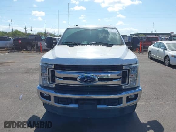 ✅ 2017 Ford F-250 Lariat • VIN: 1FT7W2B6XHEE58900 • Lot: 42768235. Wystawiony na IAAI z przebiegiem 87 710 mil. Bezpłatny archiwum sprzedaży aukcyjnych z USA i szczegółowy raport historii pojazdu na DreamBid. Zdjęcie 12.