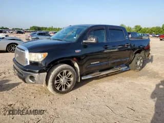 ✅ 2013 Toyota Tundra • VIN: 5TFEY5F19DX135681 • Лот: 63618855. Опубликован ранее на Copart с пробегом Не указан. Бесплатный доступ к архиву аукционных продаж из США и подробный отчёт об истории автомобиля на DreamBid. Изображение 1.