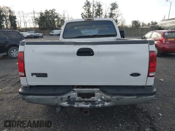 ✅ 1999 Ford F-250 XL • VIN: 1FTNX20F5XEC00435 • Lot: 41137317. Listed on IAAI with 346,348 mi. Free auction sales archive from the USA and detailed vehicle history report at DreamBid. Image 16.