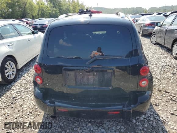 2009 Chevrolet HHR 2LT z VIN 3GNCA53V89S573885, wystawiony jako Copart lot #67831404 z przebiegiem 219 156 mil mil oraz Szkoda całkowita • Salvage title. Historia ofert i sprzedaży dostępna na DreamBid. Obrazek 6.