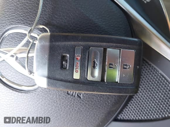 ✅ 2016 Acura TLX Technology • VIN: 19UUB2F51GA006860 • Lot: 42531696. Listed on IAAI with 124,030 mi. Free auction sales archive from the USA and detailed vehicle history report at DreamBid. Image 11.