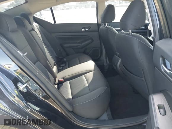 ✅ 2022 Nissan Altima SV • VIN: 1N4BL4DV2NN367074 • Lot: 41936083. Wystawiony na IAAI z przebiegiem 34 878 mil. Bezpłatny archiwum sprzedaży aukcyjnych z USA i szczegółowy raport historii pojazdu na DreamBid. Zdjęcie 8.