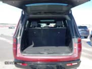 ✅ 2022 Jeep Wagoneer Series II • VIN: 1C4SJVBT4NS214253 • Lot: 43385634. Wystawiony na IAAI z przebiegiem 62 450 mil. Bezpłatny archiwum sprzedaży aukcyjnych z USA i szczegółowy raport historii pojazdu na DreamBid. Zdjęcie 18.