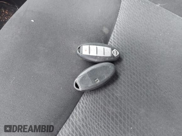 ✅ 2015 Nissan Pathfinder S • VIN: 5N1AR2MN8FC719737 • Lot: 42467205. Listed on IAAI with 195,894 mi. Free auction sales archive from the USA and detailed vehicle history report at DreamBid. Image 11.