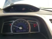 ✅ 2008 Honda Civic LX • VIN: 2HGFA15528H510652 • Lot: 69694515. Listed on Copart with 329,231 mi. Free auction sales archive from the USA and detailed vehicle history report at DreamBid. Image 9.