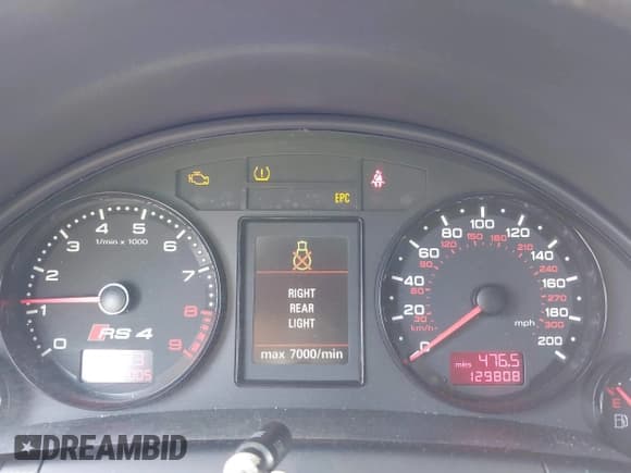 ✅ 2007 Audi RS 4 • VIN: WUARU98E67N903933 • Лот: 42417489. Опубликован ранее на IAAI с пробегом 129 808 миль. Бесплатный доступ к архиву аукционных продаж из США и подробный отчёт об истории автомобиля на DreamBid. Изображение 7.