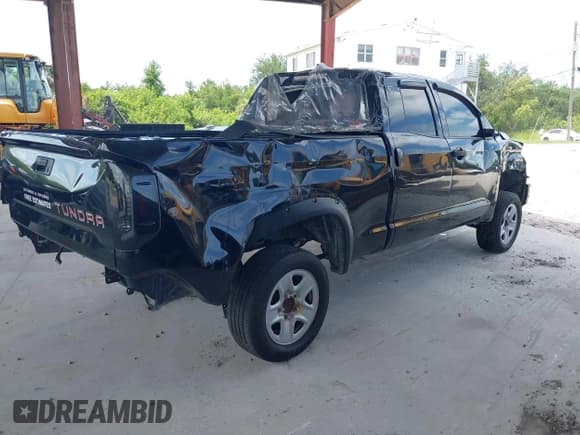 ✅ 2020 Toyota Tundra SR • VIN: 5TFRY5F1XLX266778 • Lot: 42668493. Listed on IAAI with 127,370 mi. Free auction sales archive from the USA and detailed vehicle history report at DreamBid. Image 4.