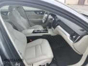 ✅ 2020 Volvo S60 Momentum • VIN: 7JRA22TK4LG031854 • Lot: 92740605. Listed on Copart with 57,261 mi. Free auction sales archive from the USA and detailed vehicle history report at DreamBid. Image 5.