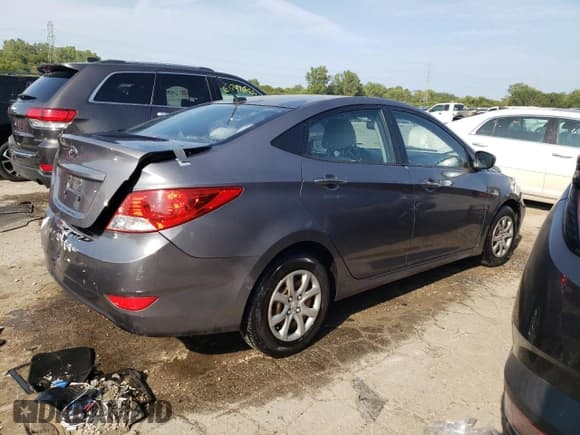 ✅ 2013 Hyundai Accent GLS • VIN: KMHCT4AE9DU477915 • Лот: 67866724. Опубликован ранее на Copart с пробегом 78 764 миль. Бесплатный доступ к архиву аукционных продаж из США и подробный отчёт об истории автомобиля на DreamBid. Изображение 3.