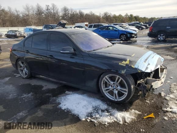 ✅ 2015 BMW 3 Series 335i • VIN: WBA3A9G54FNS66291 • Lot: 89039735. Wystawiony na Copart z przebiegiem 123 533 mil. Bezpłatny archiwum sprzedaży aukcyjnych z USA i szczegółowy raport historii pojazdu na DreamBid. Zdjęcie 4.