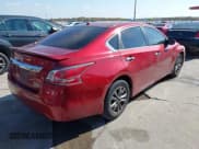 ✅ 2015 Nissan Altima S • VIN: 1N4AL3AP0FC469322 • Lot: 43723917. Wystawiony na IAAI z przebiegiem 226 692 mil. Bezpłatny archiwum sprzedaży aukcyjnych z USA i szczegółowy raport historii pojazdu na DreamBid. Zdjęcie 4.