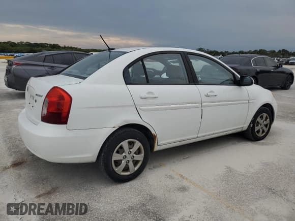 ✅ 2009 Hyundai Accent Auto GLS • VIN: KMHCN46C29U341411 • Лот: 42215115. Опубликован ранее на Copart с пробегом 122 858 миль. Бесплатный доступ к архиву аукционных продаж из США и подробный отчёт об истории автомобиля на DreamBid. Изображение 3.