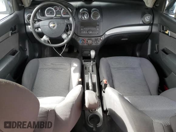 ✅ 2009 Chevrolet Aveo 1LT • VIN: KL1TD56E19B400515 • Lot: 49006915. Wystawiony na Copart z przebiegiem Nie podano. Bezpłatny archiwum sprzedaży aukcyjnych z USA i szczegółowy raport historii pojazdu na DreamBid. Zdjęcie 8.