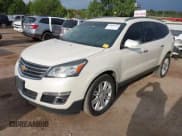 ✅ 2014 Chevrolet Traverse LT • VIN: 1GNKVGKD6EJ165854 • Lot: 42860430. Wystawiony na IAAI z przebiegiem 185 264 mil. Bezpłatny archiwum sprzedaży aukcyjnych z USA i szczegółowy raport historii pojazdu na DreamBid. Zdjęcie 2.
