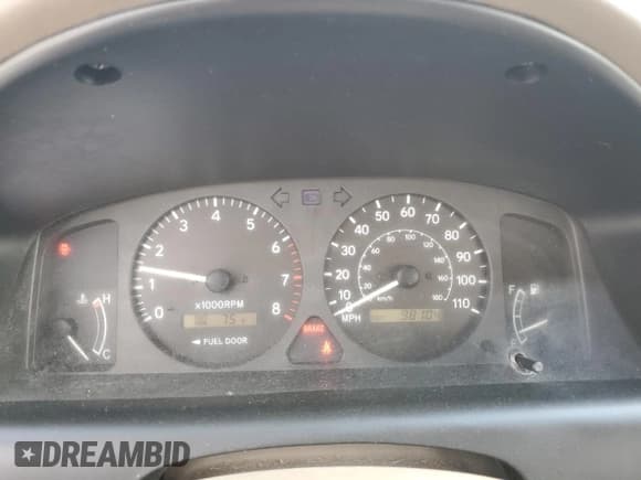 ✅ 2002 Chevrolet Prizm • VIN: 1Y1SK52872Z402630 • Lot: 53581255. Listed on Copart with 98,104 mi. Free auction sales archive from the USA and detailed vehicle history report at DreamBid. Image 9.