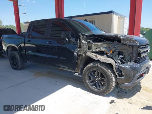 ✅ 2021 Chevrolet Silverado 1500 LT Trail Boss • VIN: 3GCPYFEL8MG302487 • Lot: 42066570. Wystawiony na IAAI z przebiegiem 20 038 mil. Bezpłatny archiwum sprzedaży aukcyjnych z USA i szczegółowy raport historii pojazdu na DreamBid. Zdjęcie 13.