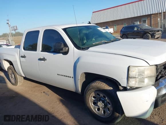 ✅ 2007 Chevrolet Silverado 1500 1LT • VIN: 2GCEC13C571569692 • Lot: 43484283. Listed on IAAI with 216,202 mi. Free auction sales archive from the USA and detailed vehicle history report at DreamBid. Image 13.