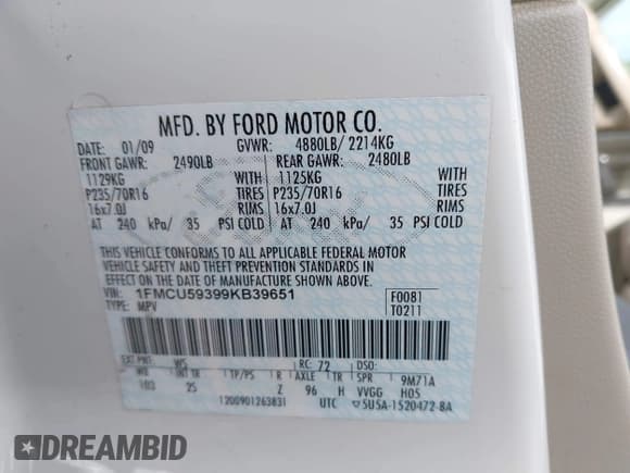✅ 2009 Ford Escape Hybrid • VIN: 1FMCU59399KB39651 • Lot: 43716212. Wystawiony na IAAI z przebiegiem 113 770 mil. Bezpłatny archiwum sprzedaży aukcyjnych z USA i szczegółowy raport historii pojazdu na DreamBid. Zdjęcie 9.