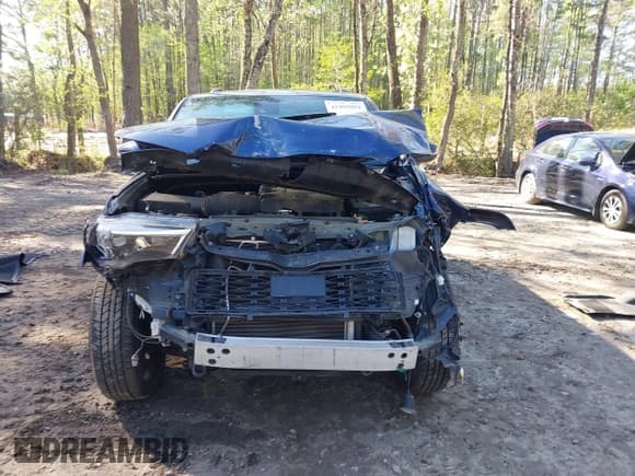 ✅ 2021 Toyota 4Runner TRD Off Road Premium • VIN: JTERU5JR3M5897552 • Lot: 41995904. Listed on IAAI with 90,097 mi. Free auction sales archive from the USA and detailed vehicle history report at DreamBid. Image 11.