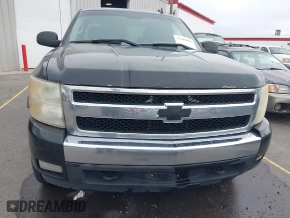 ✅ 2008 Chevrolet Silverado 1500 1LT • VIN: 1GCEK19048E114509 • Lot: 43498896. Listed on IAAI with 248,371 mi. Free auction sales archive from the USA and detailed vehicle history report at DreamBid. Image 12.