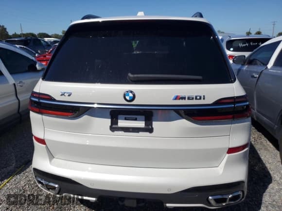 ✅ 2023 BMW X7 M60i • VIN: 5UX33EM07P9P54139 • Лот: 74120224. Опубликован ранее на Copart с пробегом Не указан. Бесплатный доступ к архиву аукционных продаж из США и подробный отчёт об истории автомобиля на DreamBid. Изображение 6.