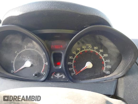 ✅ 2012 Ford Fiesta S • VIN: 3FADP4AJ9CM131897 • Lot: 43694364. Wystawiony na IAAI z przebiegiem 217 003 mil. Bezpłatny archiwum sprzedaży aukcyjnych z USA i szczegółowy raport historii pojazdu na DreamBid. Zdjęcie 7.