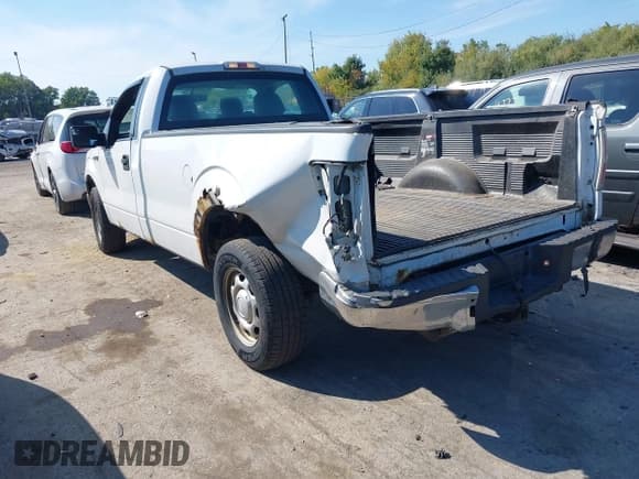 ✅ 2013 Ford F-150 XL • VIN: 1FTNF1CF6DKD70972 • Lot: 43169104. Listed on IAAI with 172,281 mi. Free auction sales archive from the USA and detailed vehicle history report at DreamBid. Image 3.