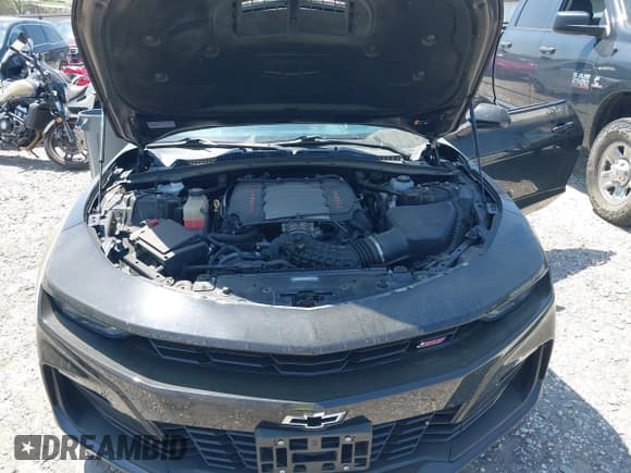 ✅ 2019 Chevrolet Camaro 2SS • VIN: 1G1FG1R75K0122280 • Lot: 41979492. Listed on IAAI with 50,902 mi. Free auction sales archive from the USA and detailed vehicle history report at DreamBid. Image 10.