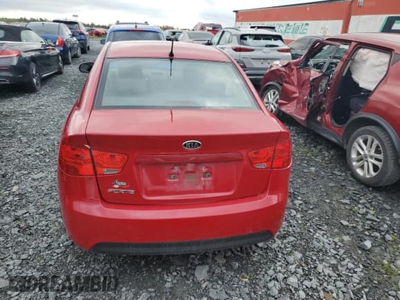 ✅ 2013 Kia Forte LX • VIN: KNAFT4A27D5679103 • Lot: 82093605. Listed on Copart with 56,348 mi. Free auction sales archive from the USA and detailed vehicle history report at DreamBid. Image 6.