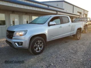 ✅ 2019 Chevrolet Colorado 4WD Z71 • VIN: 1GCGTDENXK1278564 • Лот: 50748035. Опубликован ранее на Copart с пробегом 136 836 миль. Бесплатный доступ к архиву аукционных продаж из США и подробный отчёт об истории автомобиля на DreamBid. Изображение 1.