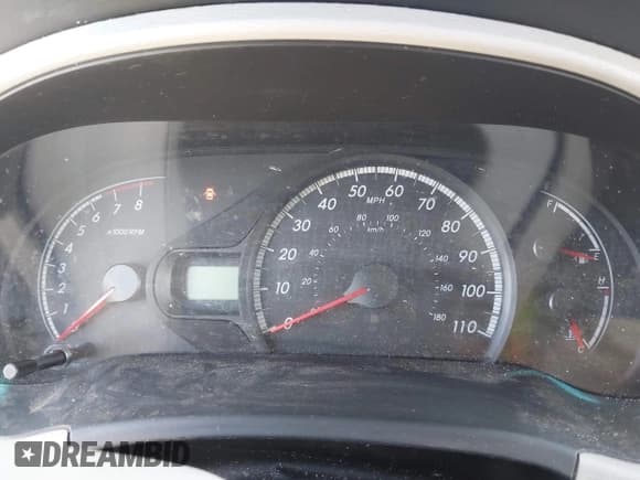 ✅ 2014 Toyota Sienna LE AAS • VIN: 5TDKK3DC5ES426425 • Lot: 42523003. Listed on IAAI with 185,048 mi. Free auction sales archive from the USA and detailed vehicle history report at DreamBid. Image 7.