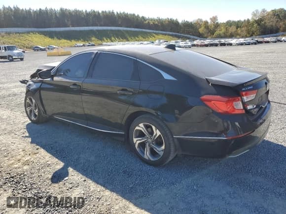 ✅ 2019 Honda Accord EX • VIN: 1HGCV1F42KA148762 • Lot: 82613955. Listed on Copart with 162,061 mi. Free auction sales archive from the USA and detailed vehicle history report at DreamBid. Image 2.