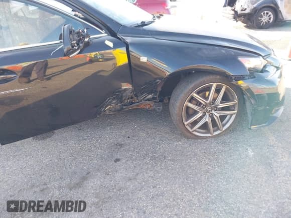 ✅ 2014 Lexus IS 250 • VIN: JTHBF1D23E5042082 • Lot: 41776597. Listed on IAAI with 133,895 mi. Free auction sales archive from the USA and detailed vehicle history report at DreamBid. Image 6.