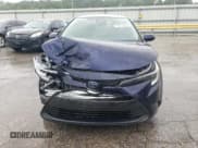 ✅ 2024 Toyota Corolla Hybrid LE • VIN: JTDBCMFE7RJ023180 • Lot: 58773855. Wystawiony na Copart z przebiegiem 22 396 mil. Bezpłatny archiwum sprzedaży aukcyjnych z USA i szczegółowy raport historii pojazdu na DreamBid. Zdjęcie 5.