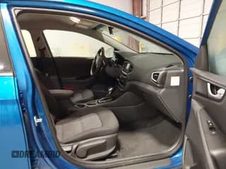 ✅ 2018 Hyundai Ioniq SEL • VIN: KMHC75LC0JU066095 • Lot: 41822411. Wystawiony na IAAI z przebiegiem 123 780 mil. Bezpłatny archiwum sprzedaży aukcyjnych z USA i szczegółowy raport historii pojazdu na DreamBid. Zdjęcie 5.