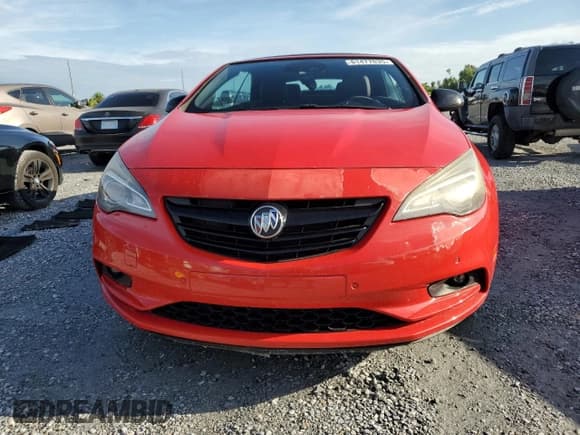 ✅ 2017 Buick Cascada Sport Touring • VIN: W04WJ3N52HG073980 • Lot: 61477035. Wystawiony na Copart z przebiegiem Nie podano. Bezpłatny archiwum sprzedaży aukcyjnych z USA i szczegółowy raport historii pojazdu na DreamBid. Zdjęcie 5.