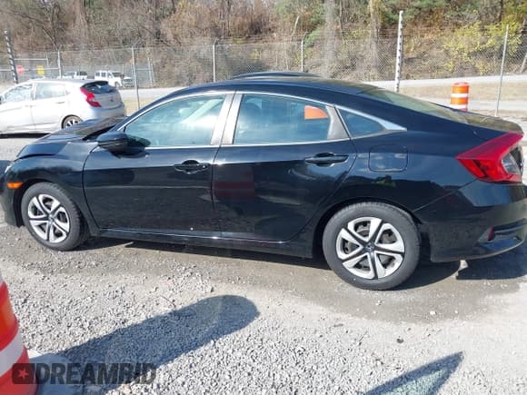 ✅ 2016 Honda Civic LX • VIN: 2HGFC2F54GH533525 • Lot: 43611282. Wystawiony na IAAI z przebiegiem 159 132 mil. Bezpłatny archiwum sprzedaży aukcyjnych z USA i szczegółowy raport historii pojazdu na DreamBid. Zdjęcie 14.