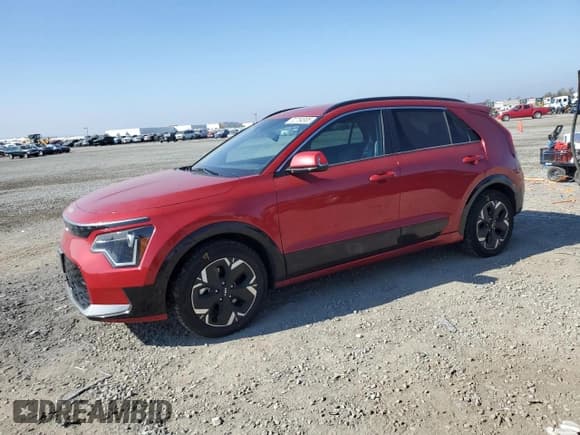 ✅ 2024 Kia Niro Wind • VIN: KNDCR3L14R5093873 • Lot: 82784985. Wystawiony na Copart z przebiegiem 94 301 mil. Bezpłatny archiwum sprzedaży aukcyjnych z USA i szczegółowy raport historii pojazdu na DreamBid. Zdjęcie 1.